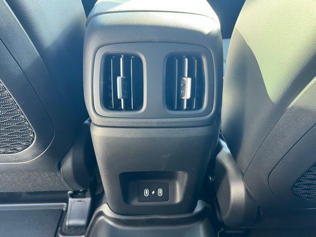 new 2026 Hyundai TUCSON Hybrid car, priced at $40,980