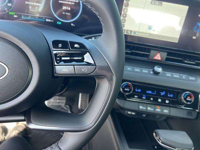 new 2025 Hyundai ELANTRA HEV car, priced at $25,916