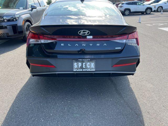 new 2025 Hyundai ELANTRA HEV car, priced at $25,916