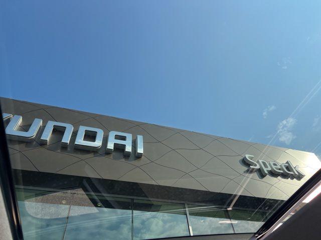 used 2019 Hyundai Santa Fe car, priced at $17,999