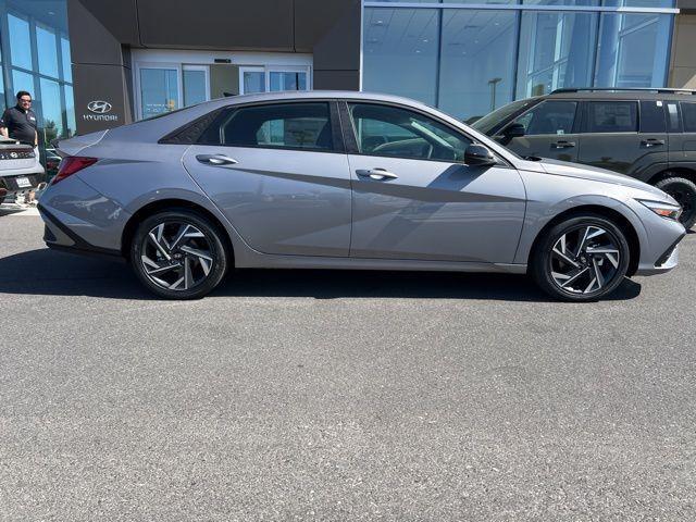 new 2025 Hyundai ELANTRA HEV car, priced at $25,888