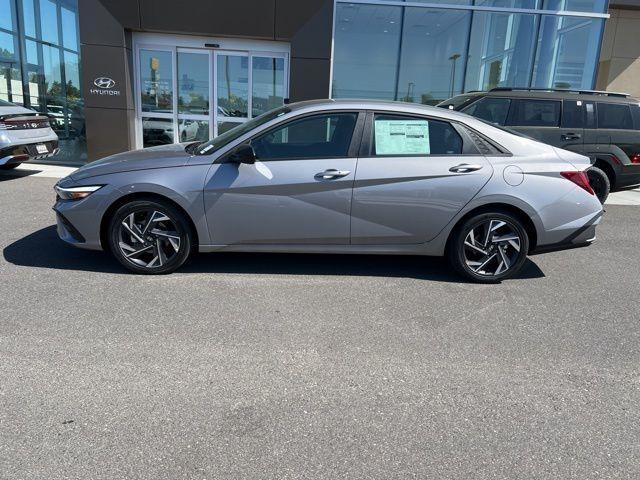 new 2025 Hyundai ELANTRA HEV car, priced at $25,888