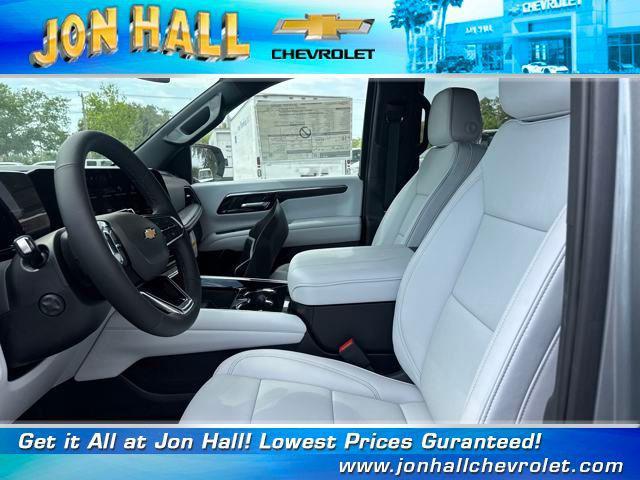 new 2025 Chevrolet Suburban car, priced at $77,596