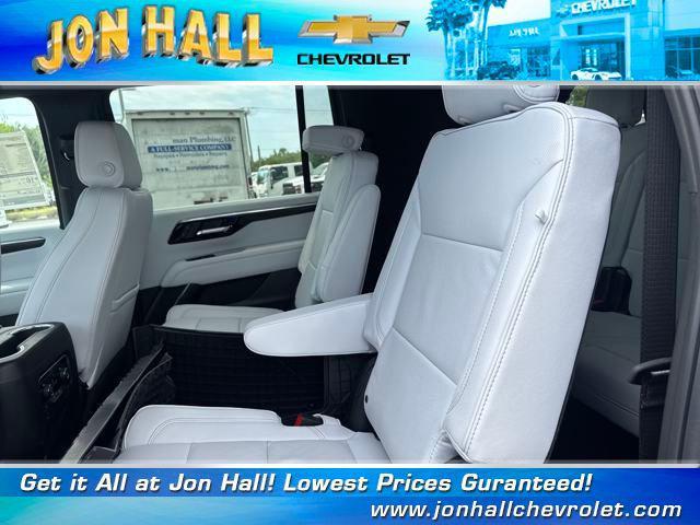 new 2025 Chevrolet Suburban car, priced at $77,596
