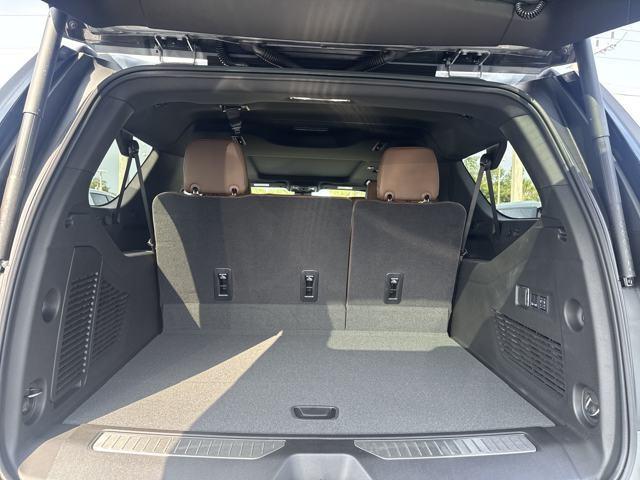 new 2025 Chevrolet Suburban car, priced at $90,288