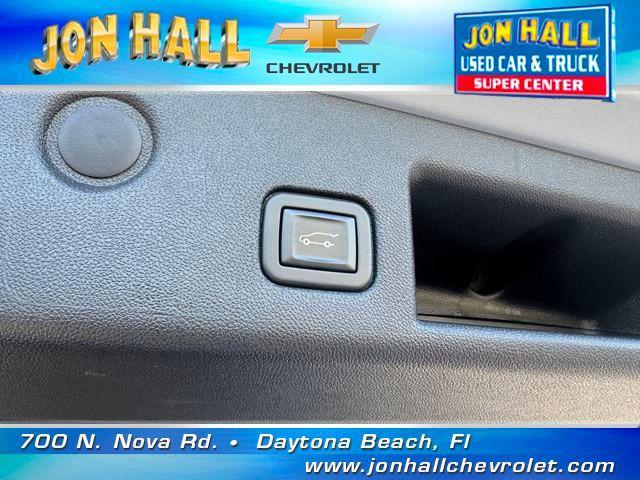 used 2021 Chevrolet Equinox car, priced at $21,978