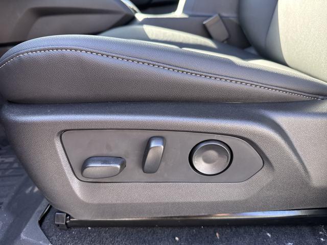 new 2025 Chevrolet Colorado car, priced at $36,584