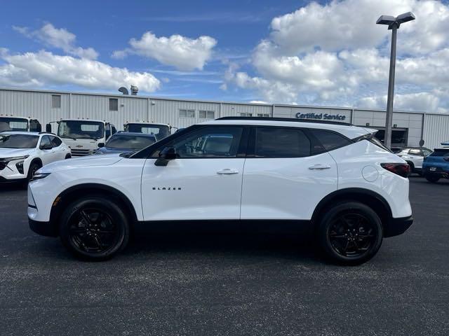 new 2025 Chevrolet Blazer car, priced at $37,280