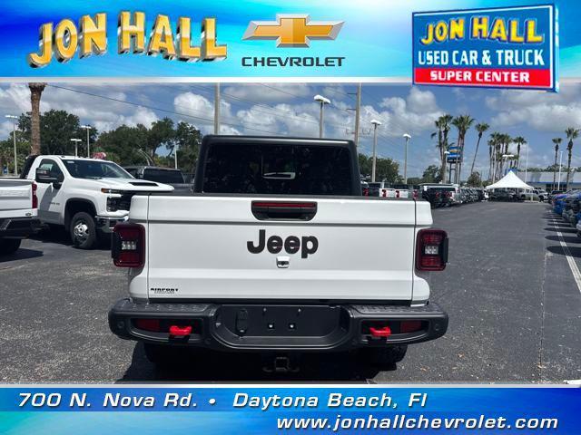 used 2025 Jeep Gladiator car, priced at $52,490