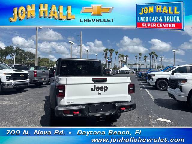 used 2025 Jeep Gladiator car, priced at $52,490