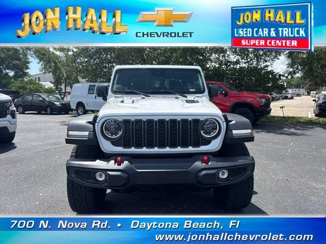 used 2025 Jeep Gladiator car, priced at $52,490