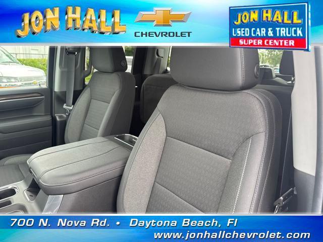 new 2025 Chevrolet Silverado 1500 car, priced at $43,033