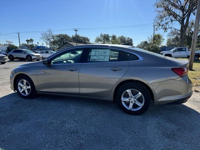 new 2025 Chevrolet Malibu car, priced at $21,995