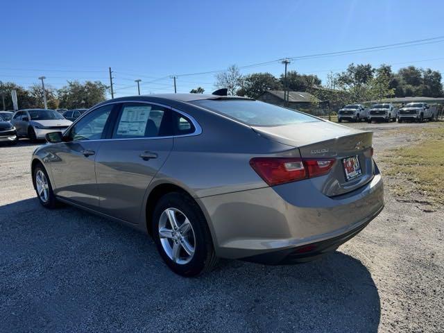 new 2025 Chevrolet Malibu car, priced at $21,995