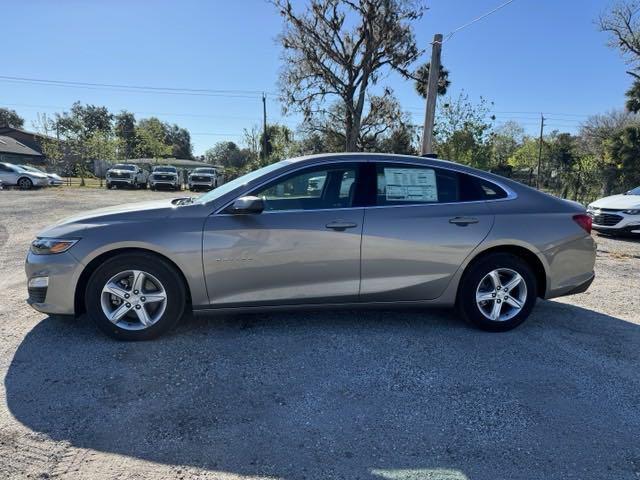 new 2025 Chevrolet Malibu car, priced at $21,995