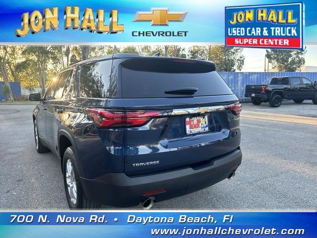 used 2022 Chevrolet Traverse car, priced at $26,989