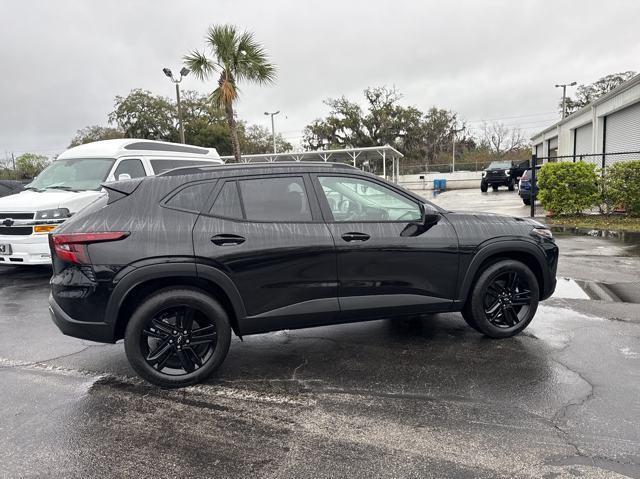 new 2025 Chevrolet Trax car, priced at $27,335