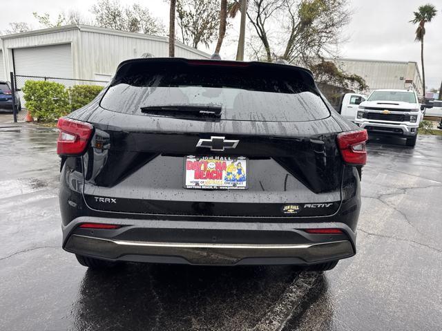 new 2025 Chevrolet Trax car, priced at $27,335