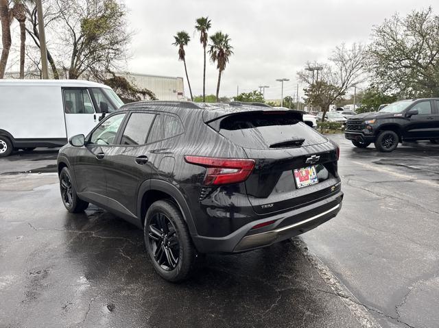 new 2025 Chevrolet Trax car, priced at $27,335