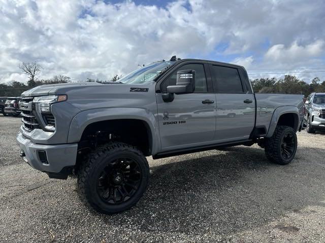 new 2024 Chevrolet Silverado 2500 car, priced at $109,990