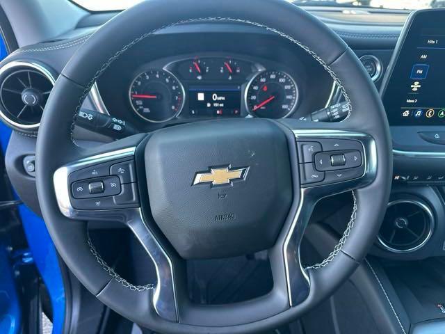 new 2025 Chevrolet Blazer car, priced at $39,850