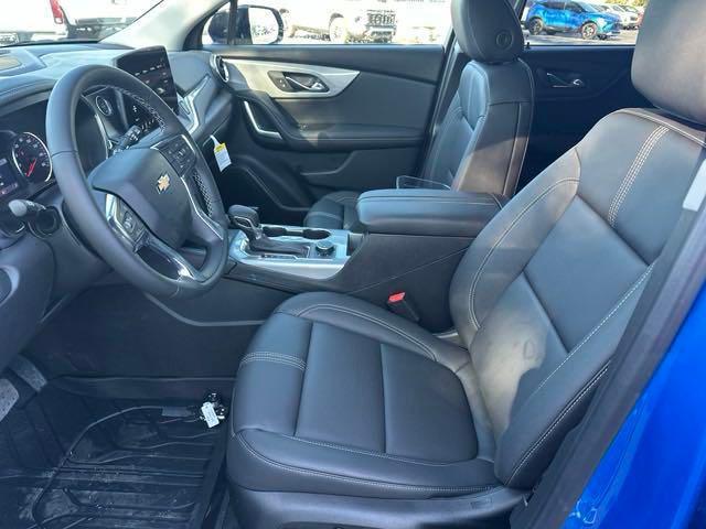 new 2025 Chevrolet Blazer car, priced at $39,850