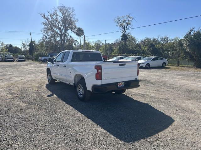 new 2025 Chevrolet Silverado 1500 car, priced at $32,879