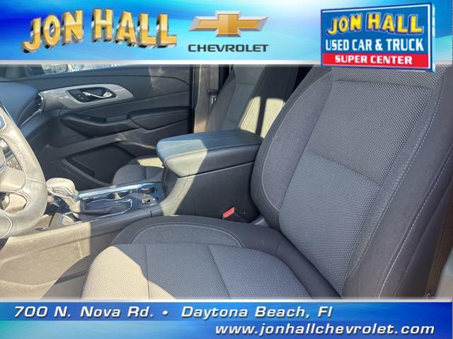 used 2023 Chevrolet Traverse car, priced at $29,991