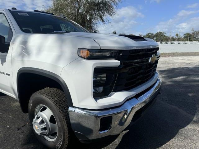 new 2024 Chevrolet Silverado 3500 car, priced at $72,340