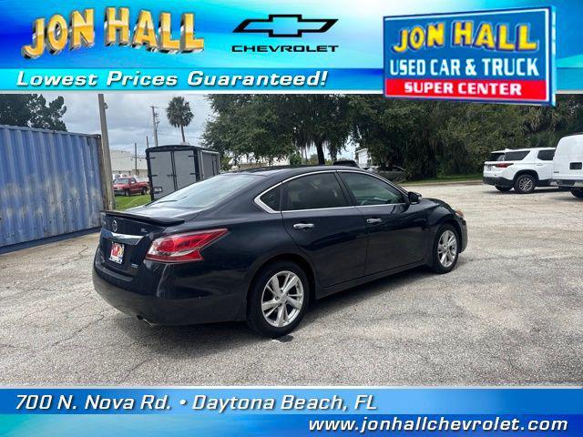 used 2013 Nissan Altima car, priced at $9,999