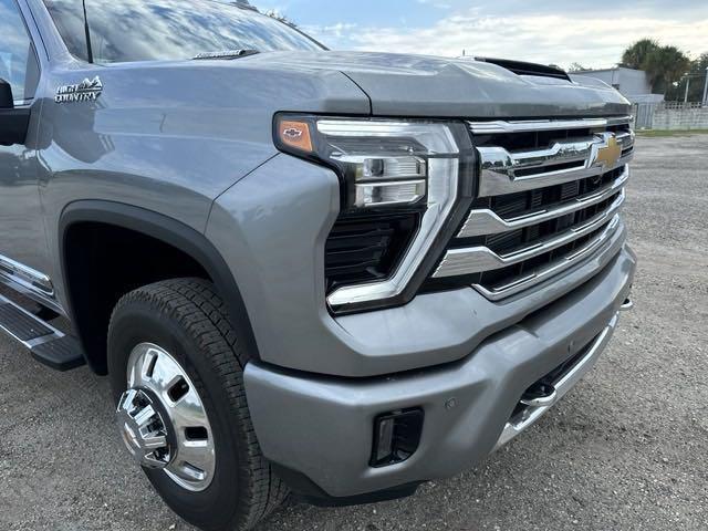 new 2024 Chevrolet Silverado 3500 car, priced at $89,400