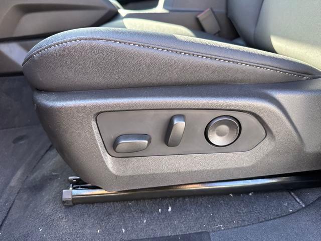 new 2025 Chevrolet Colorado car, priced at $36,060