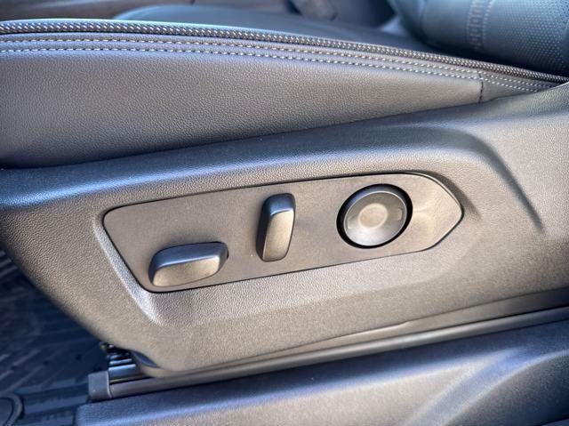 new 2025 Chevrolet Silverado 3500 car, priced at $79,667