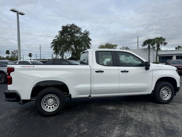 new 2025 Chevrolet Silverado 1500 car, priced at $36,004