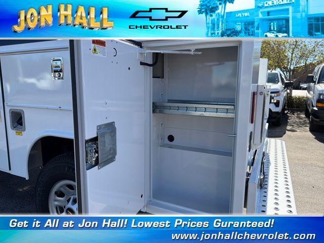 new 2024 Chevrolet Silverado 3500 car, priced at $55,990