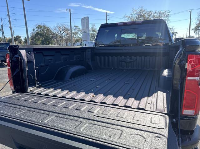 new 2025 Chevrolet Silverado 3500 car, priced at $78,667