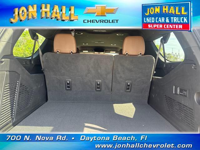 used 2022 Chevrolet Suburban car, priced at $61,978