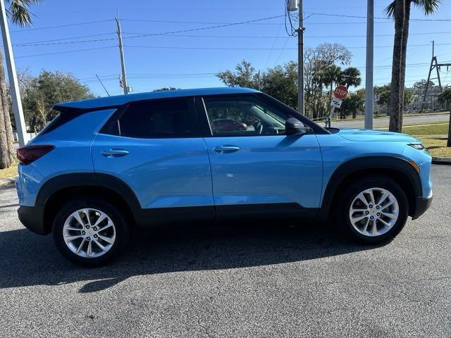 new 2025 Chevrolet TrailBlazer car, priced at $26,279