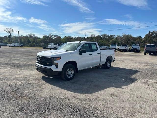new 2025 Chevrolet Silverado 1500 car, priced at $39,004