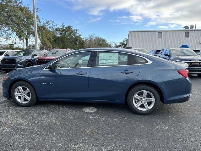 new 2025 Chevrolet Malibu car, priced at $22,420