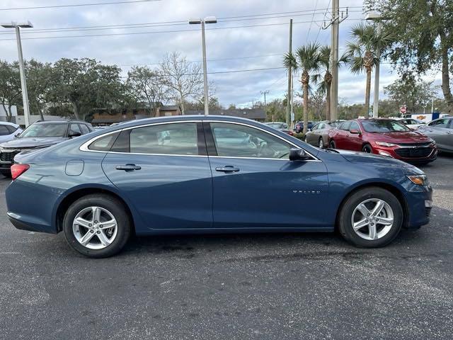 new 2025 Chevrolet Malibu car, priced at $22,420