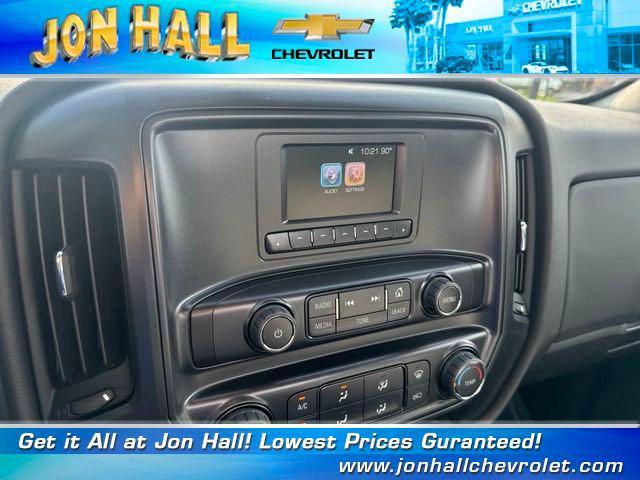 new 2024 Chevrolet Silverado 1500 car, priced at $52,622