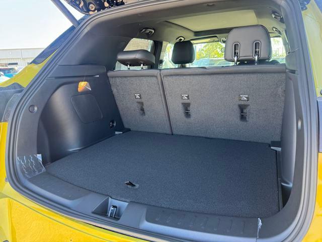 new 2025 Chevrolet TrailBlazer car, priced at $29,570