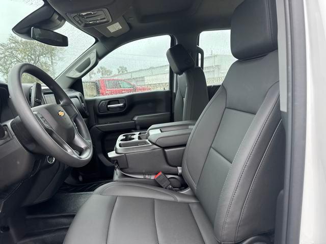 new 2025 Chevrolet Silverado 1500 car, priced at $36,684