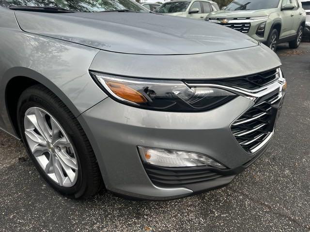 new 2025 Chevrolet Malibu car, priced at $24,295