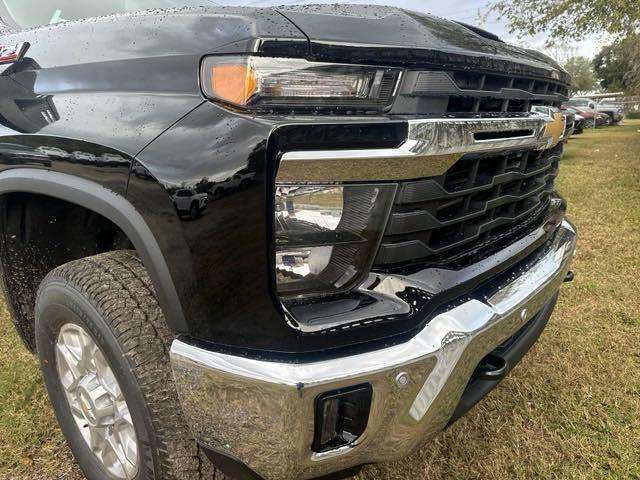 new 2025 Chevrolet Silverado 2500 car, priced at $75,180