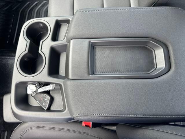 new 2025 Chevrolet Silverado 1500 car, priced at $38,684