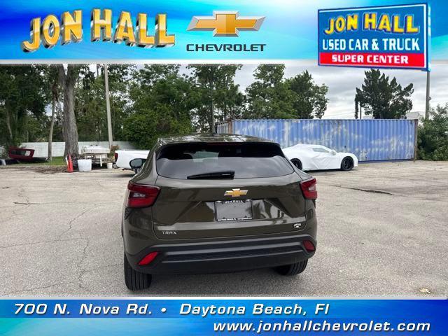 used 2024 Chevrolet Trax car, priced at $19,978
