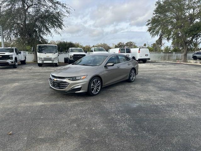 new 2025 Chevrolet Malibu car, priced at $29,995