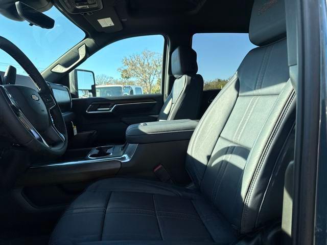 new 2025 Chevrolet Silverado 2500 car, priced at $92,691
